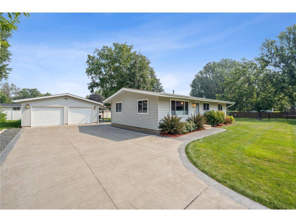 Hudson, WI 54016,1001 Lincoln Lane