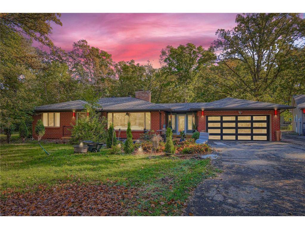 Hudson, WI 54016,658 Galahad Road