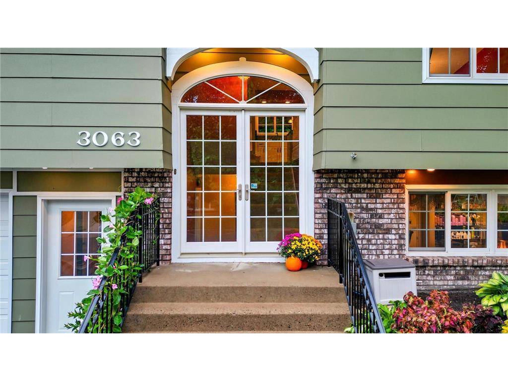 Saint Paul, MN 55113,3063 Evelyn Street