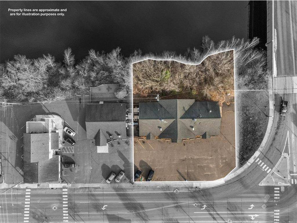 Ladysmith, WI 54848,215 Lake Avenue