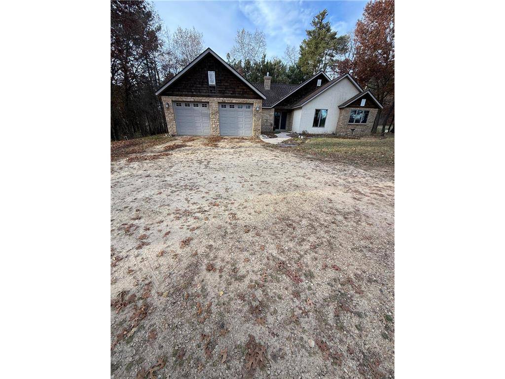 Hudson, WI 54016,777 132nd Avenue