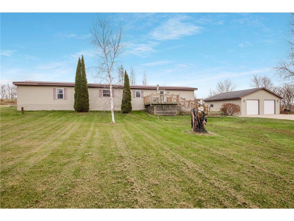 New Auburn, WI 54757,3 27 7/8 Street