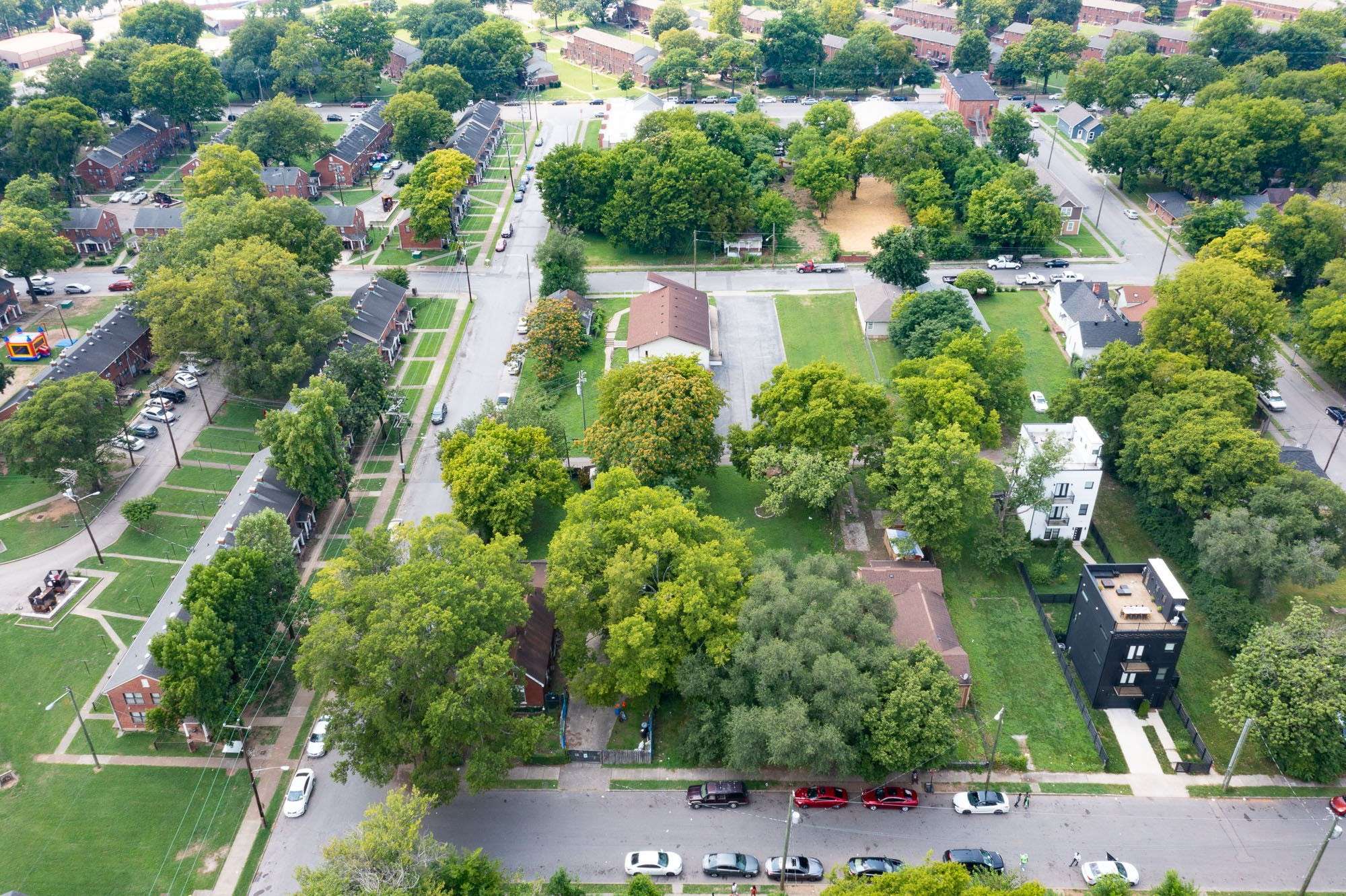 Nashville, TN 37210,81 Claiborne St