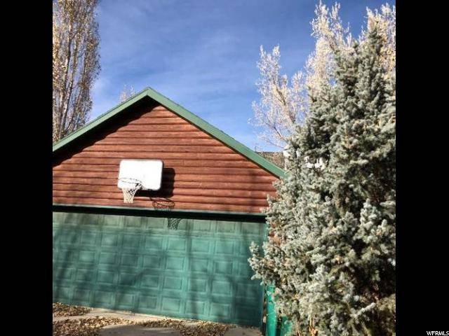 Huntsville, UT 84317,932 SKI LAKE DR