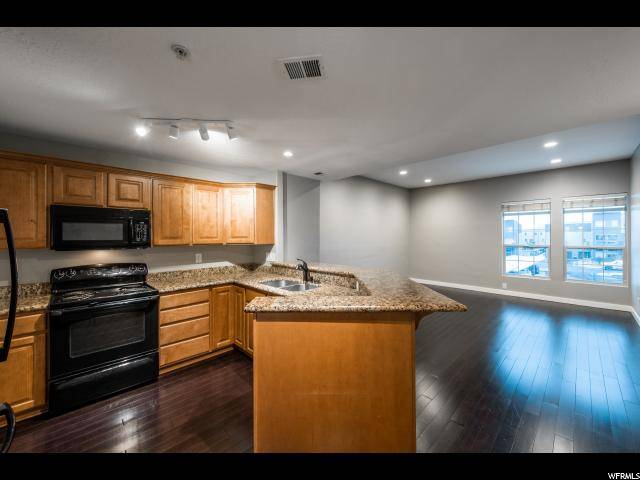 Murray, UT 84107,4276 S MAIN ST W #209