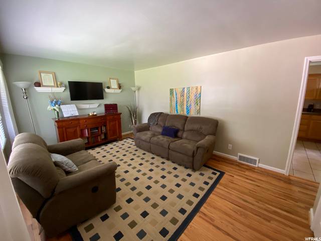 Kaysville, UT 84037,432 E 200 S