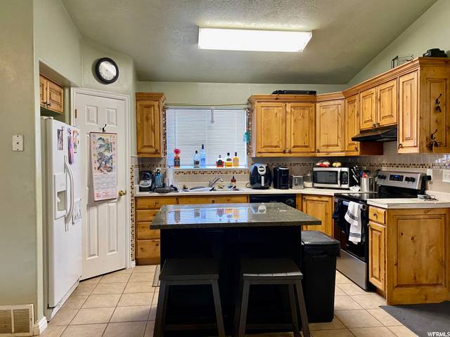 Logan, UT 84321,774 S BEECH CT