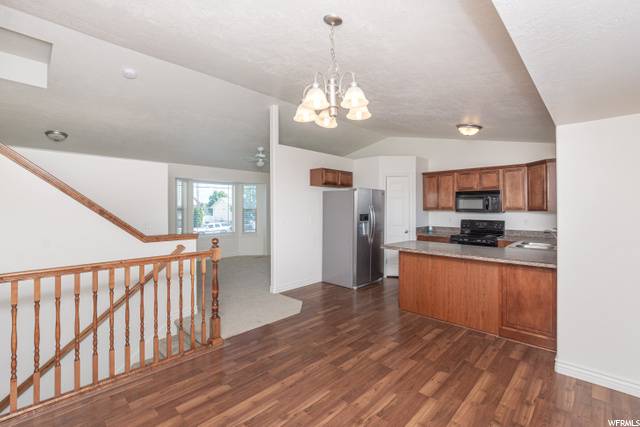 Clinton, UT 84015,1283 W 1950 N