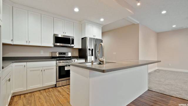 Blanding, UT 84511,371 E 850 S