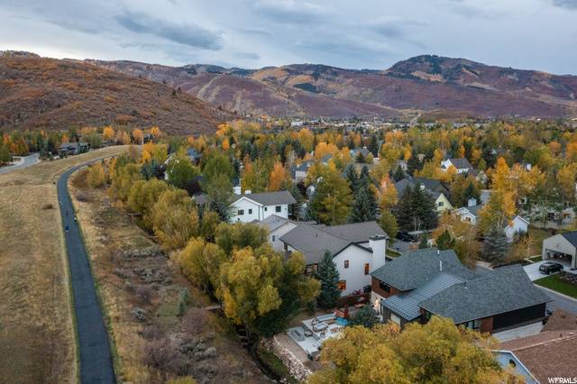 Park City, UT 84060,2684 ANNIE OAKLEY DR