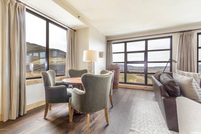 Park City, UT 84098,38555 GRAND SUMMIT DR #702 Q2