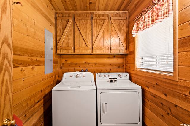 Pine Valley, UT 84781,518 S LLOYD CANYON RD