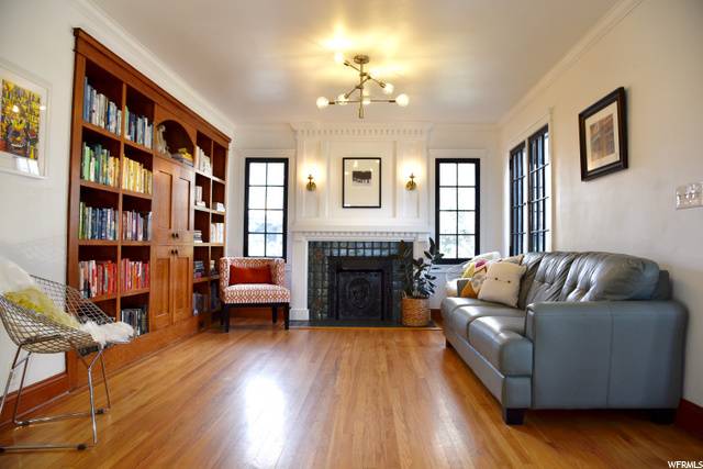 Salt Lake City, UT 84109,3372 S PIONEER ST E