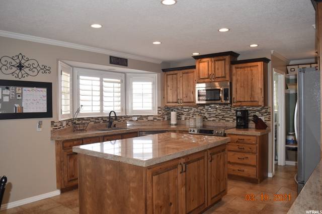 West Jordan, UT 84088,8915 S 4420 W