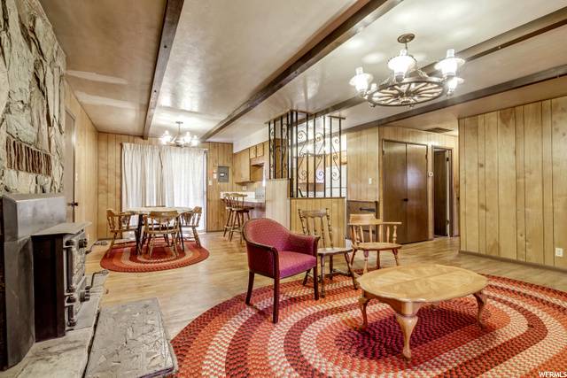 Mapleton, UT 84664,687 E 300 N