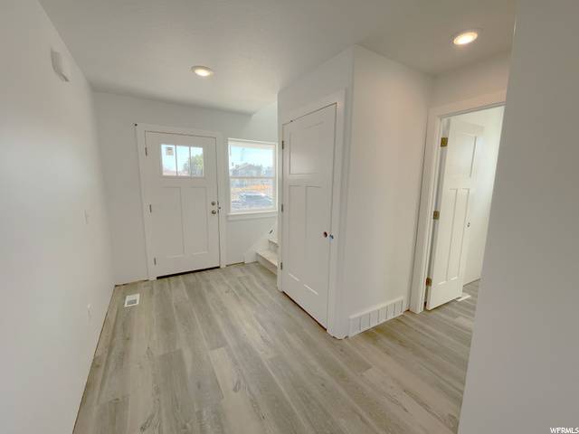 Kearns, UT 84118,4918 W OLMPIC VIEW DR S