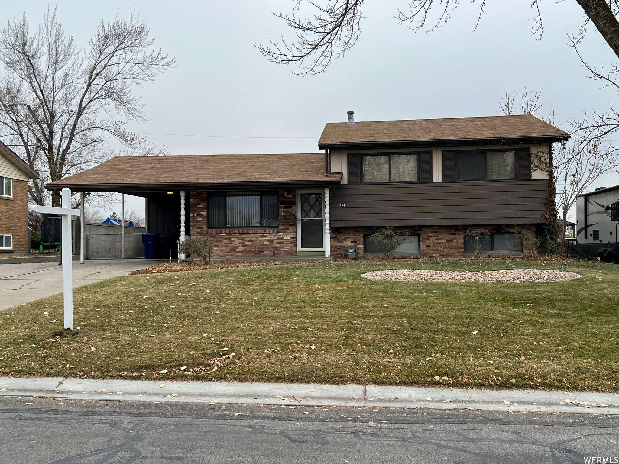 Sandy, UT 84094,934 E SERPENTINE WAY S