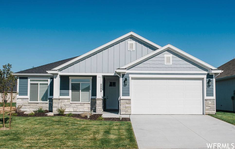 Hooper, UT 84315,5598 W 5600 S #22