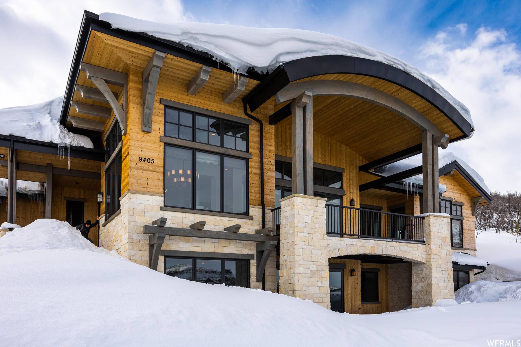 Kamas, UT 84036,9405 N UINTA DR