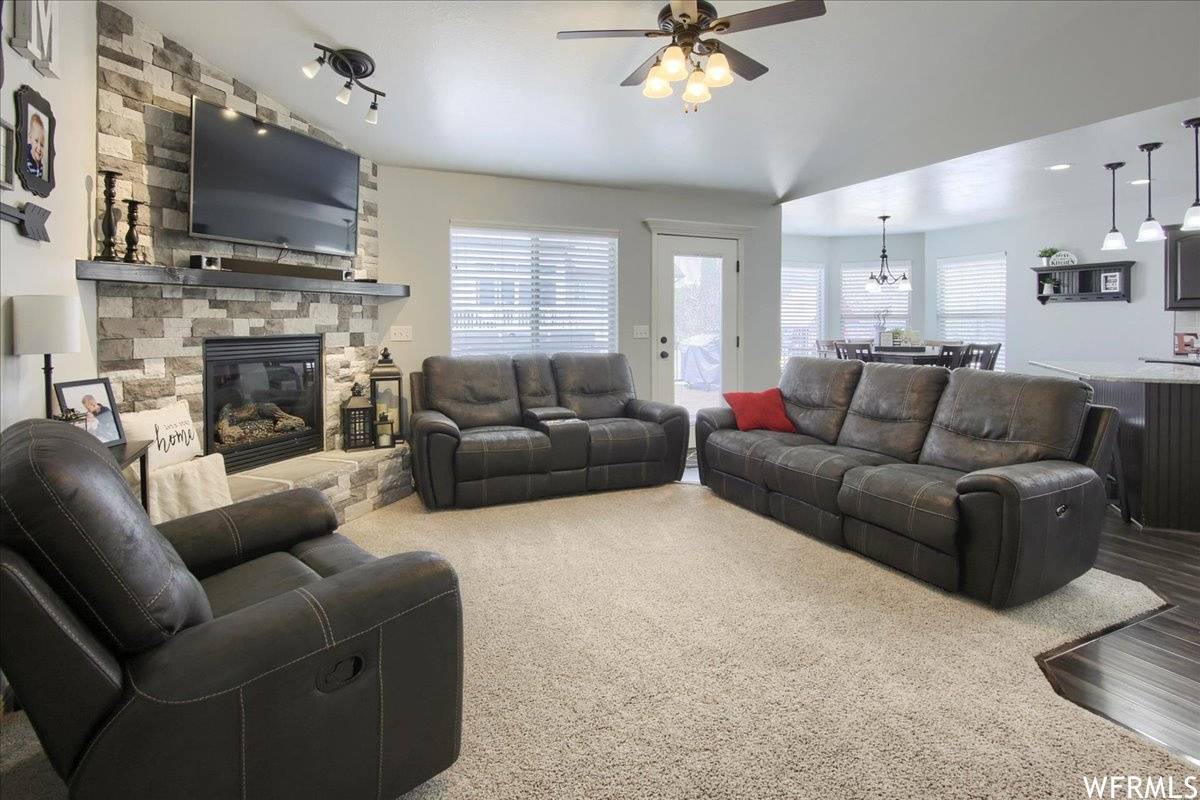 Morgan, UT 84050,476 W 150 N