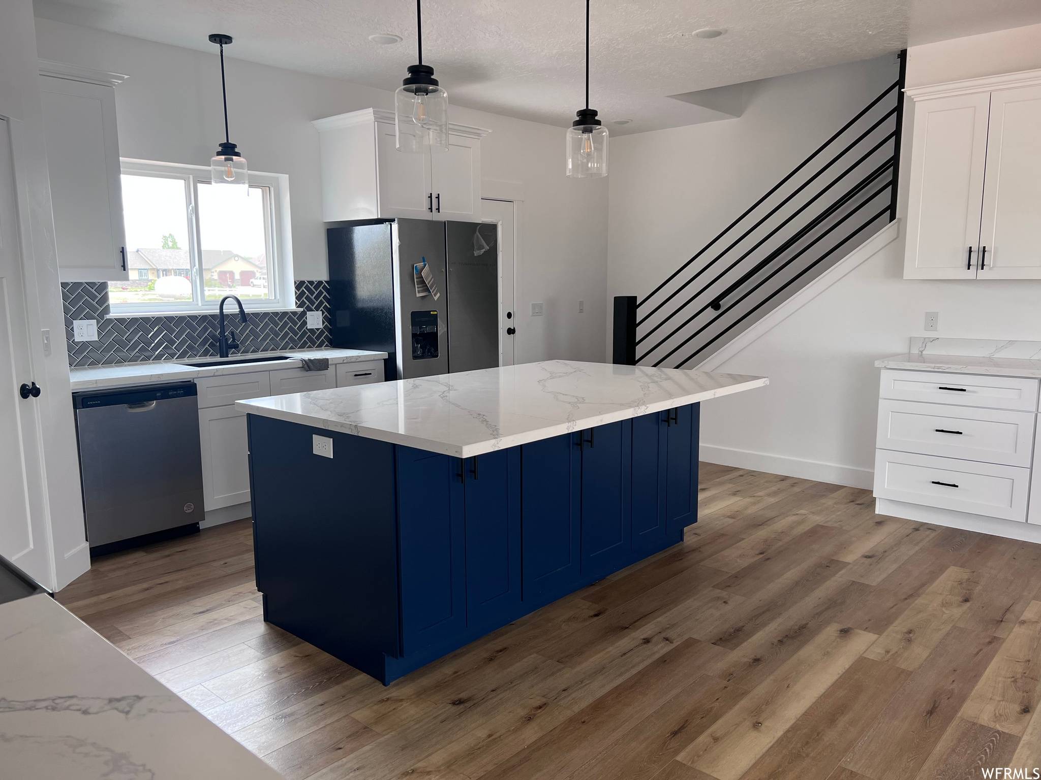 Roosevelt, UT 84066,2264 W 520 S