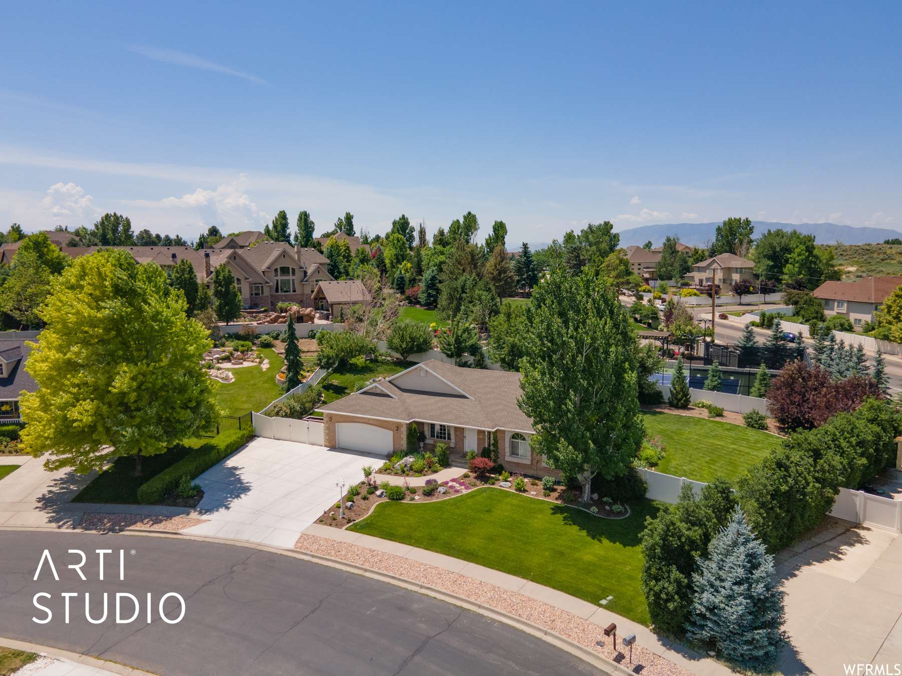 Alpine, UT 84004,298 E MAPLE DR