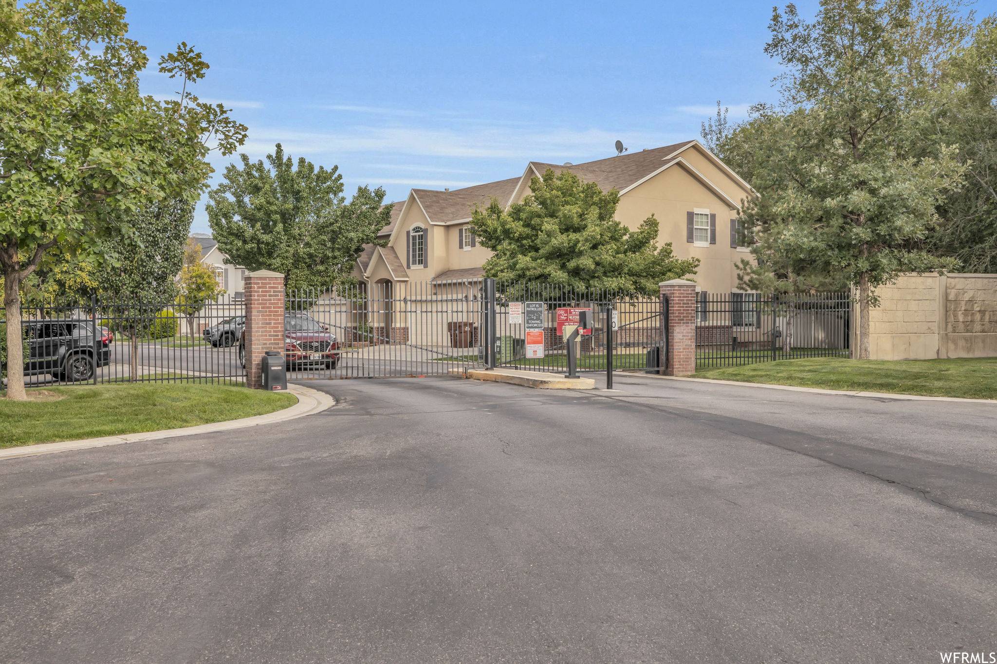 West Valley City, UT 84119,2418 S SHADY RED CT