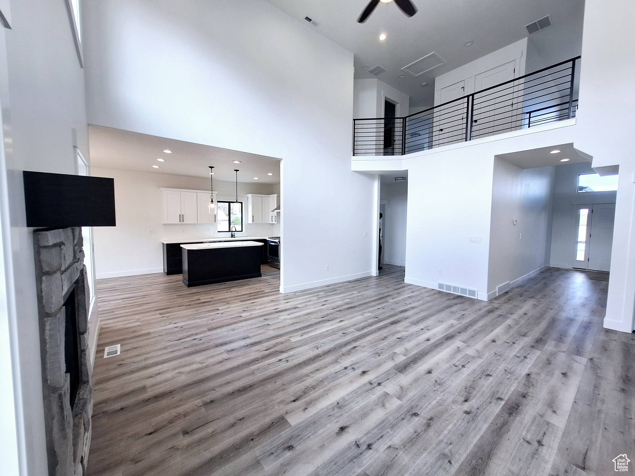 Kaysville, UT 84037,74 N 400 E