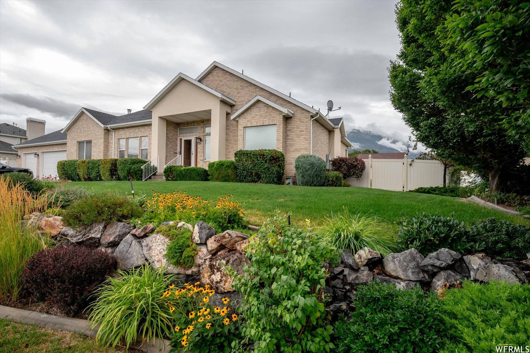 Highland, UT 84003,10248 N MYSTIC DR W