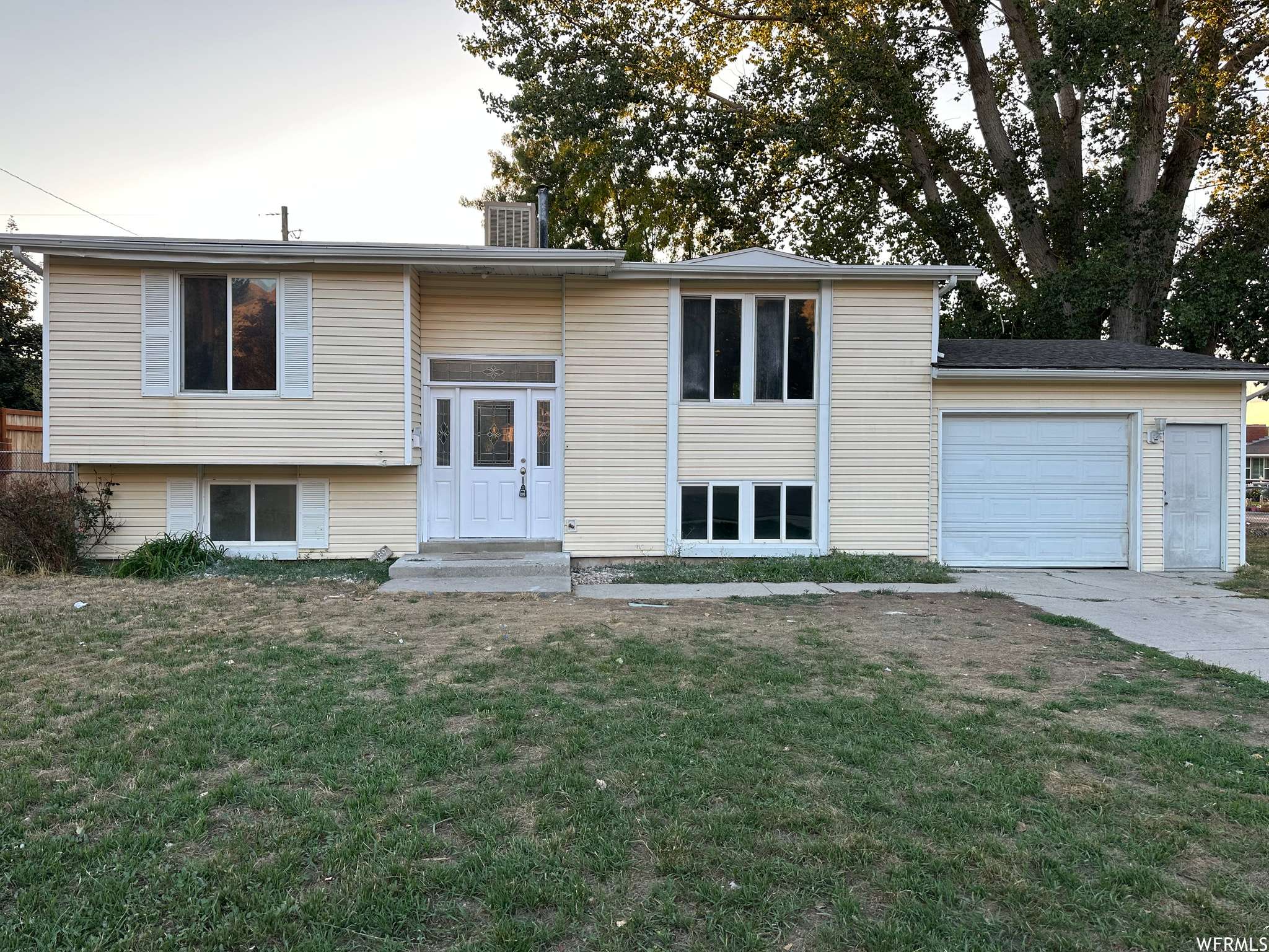 Brigham City, UT 84302,889 N 200 W