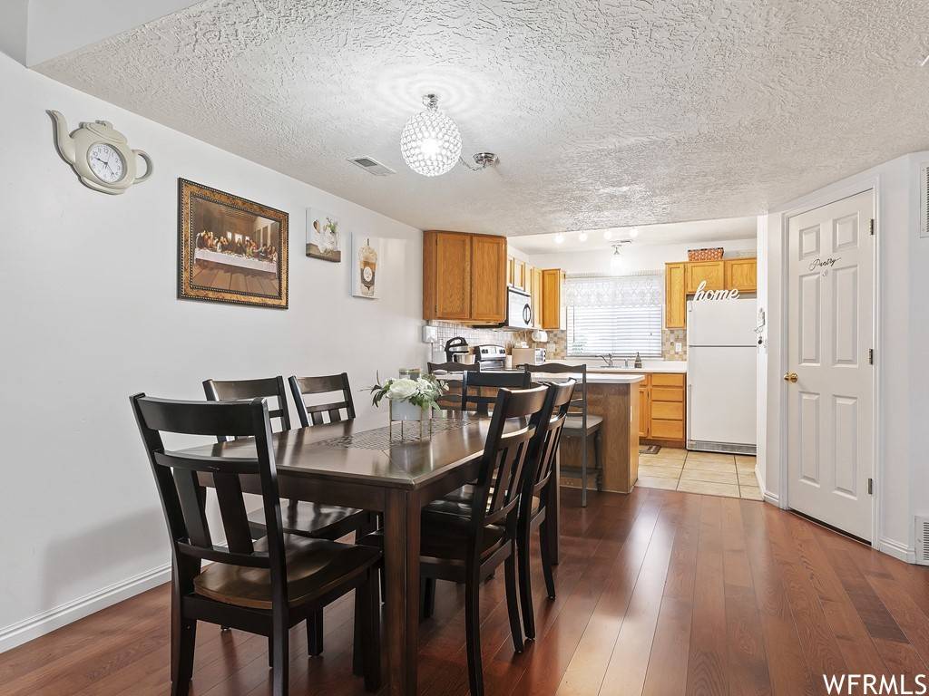 West Valley City, UT 84119,2721 S CENTERBROOK DR