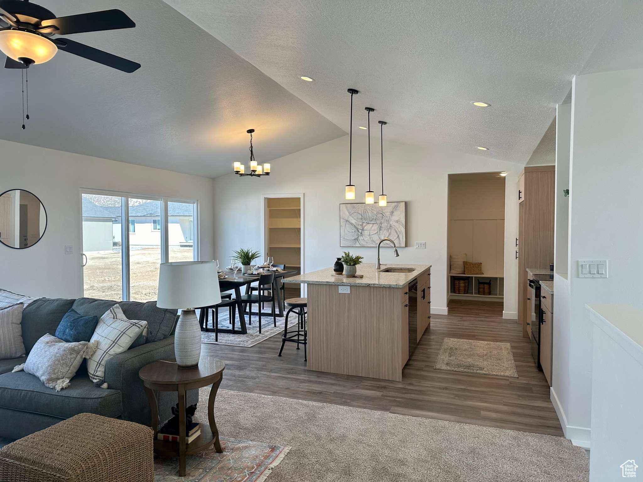 Eagle Mountain, UT 84005,2365 E BOXWOOD LN S #613