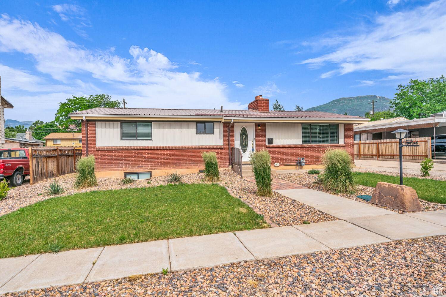 Cedar City, UT 84720,335 S 900 W