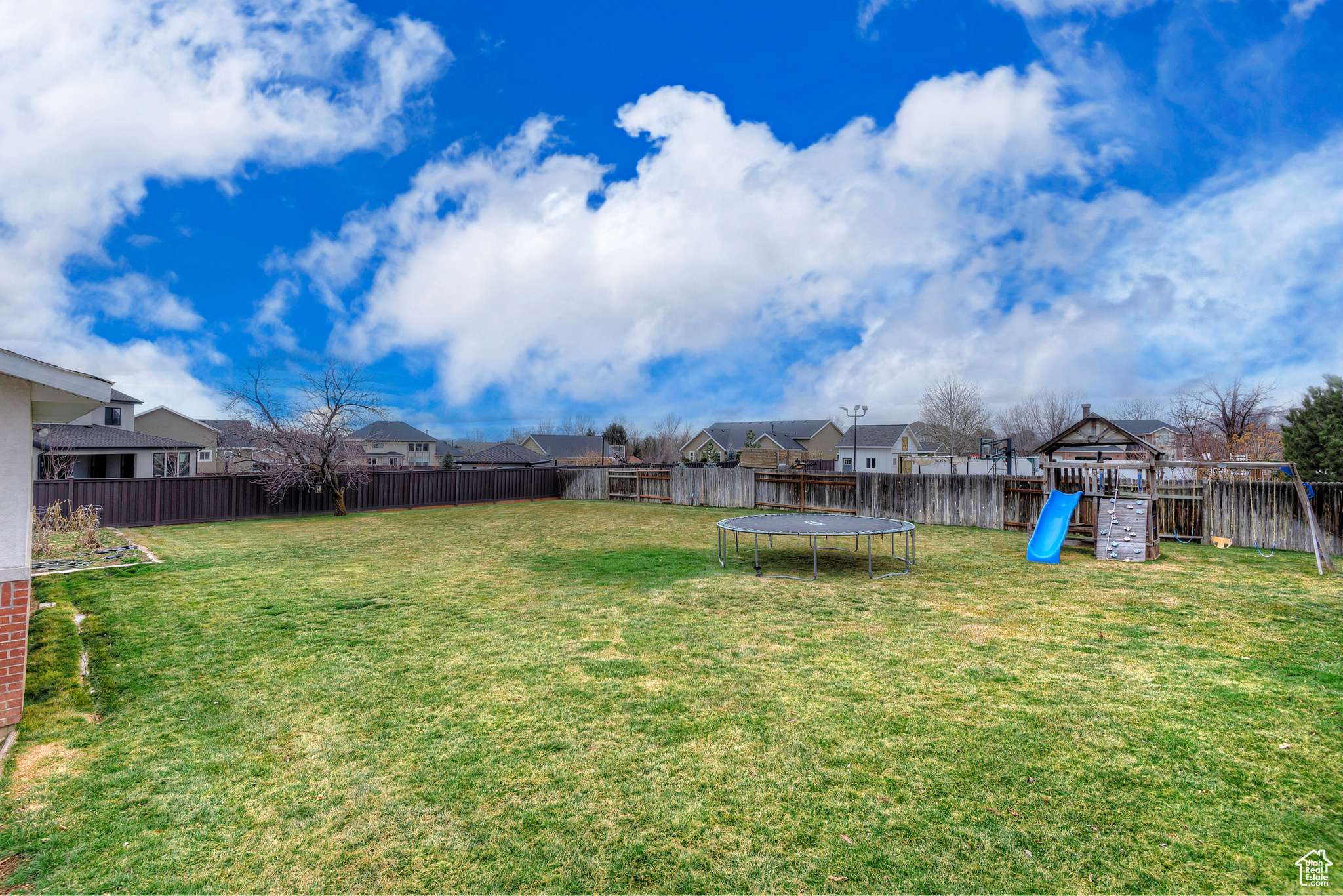Alpine, UT 84004,662 E CANTERBURY LN