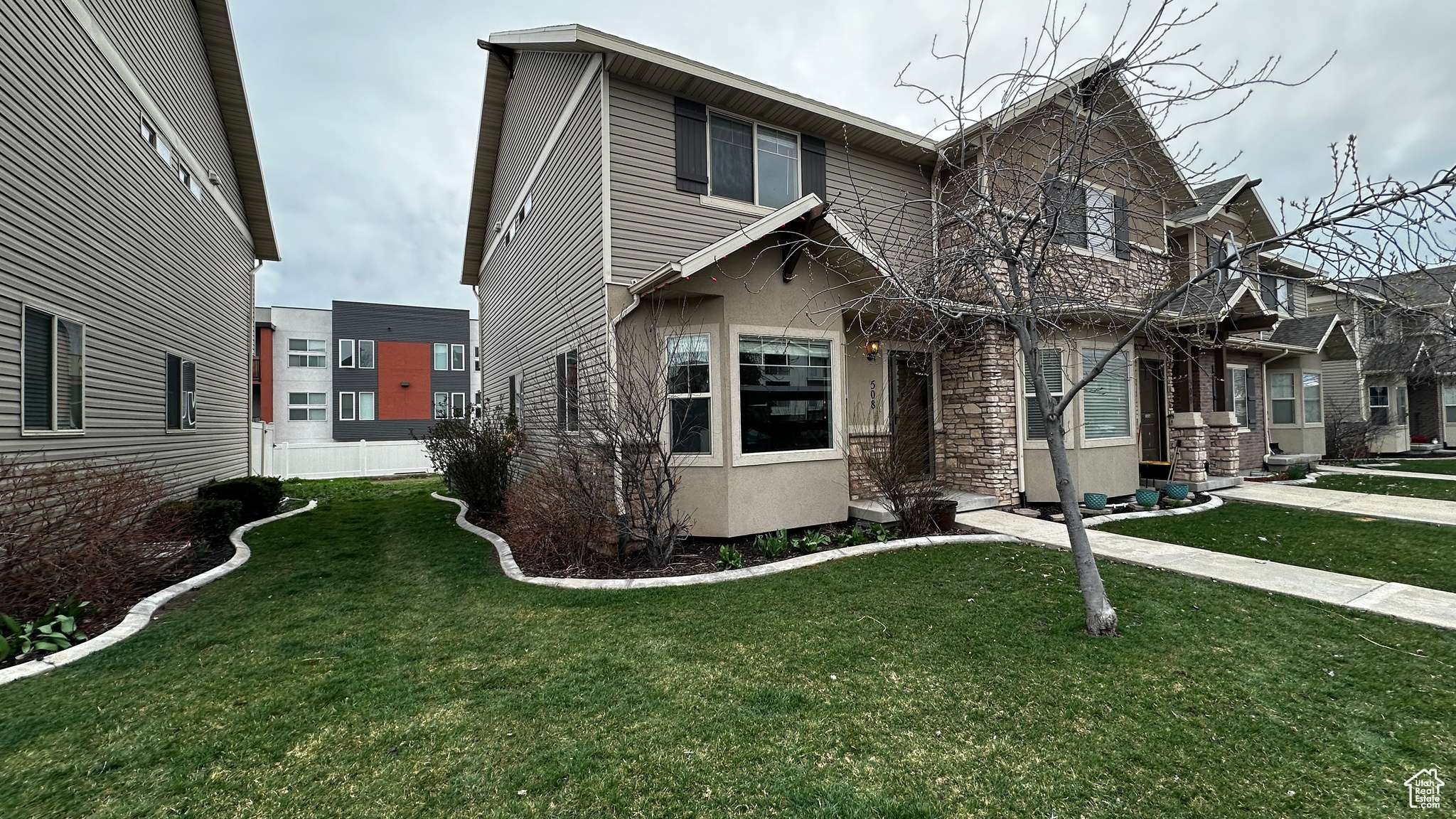 Clearfield, UT 84015,490 E 700 S #508