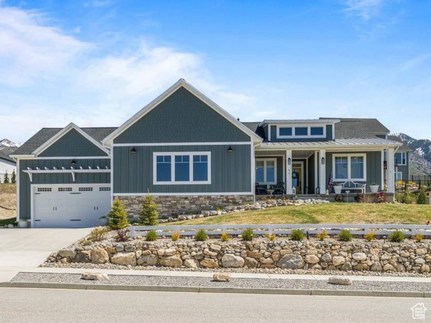 Hyde Park, UT 84318,86 S 950 E