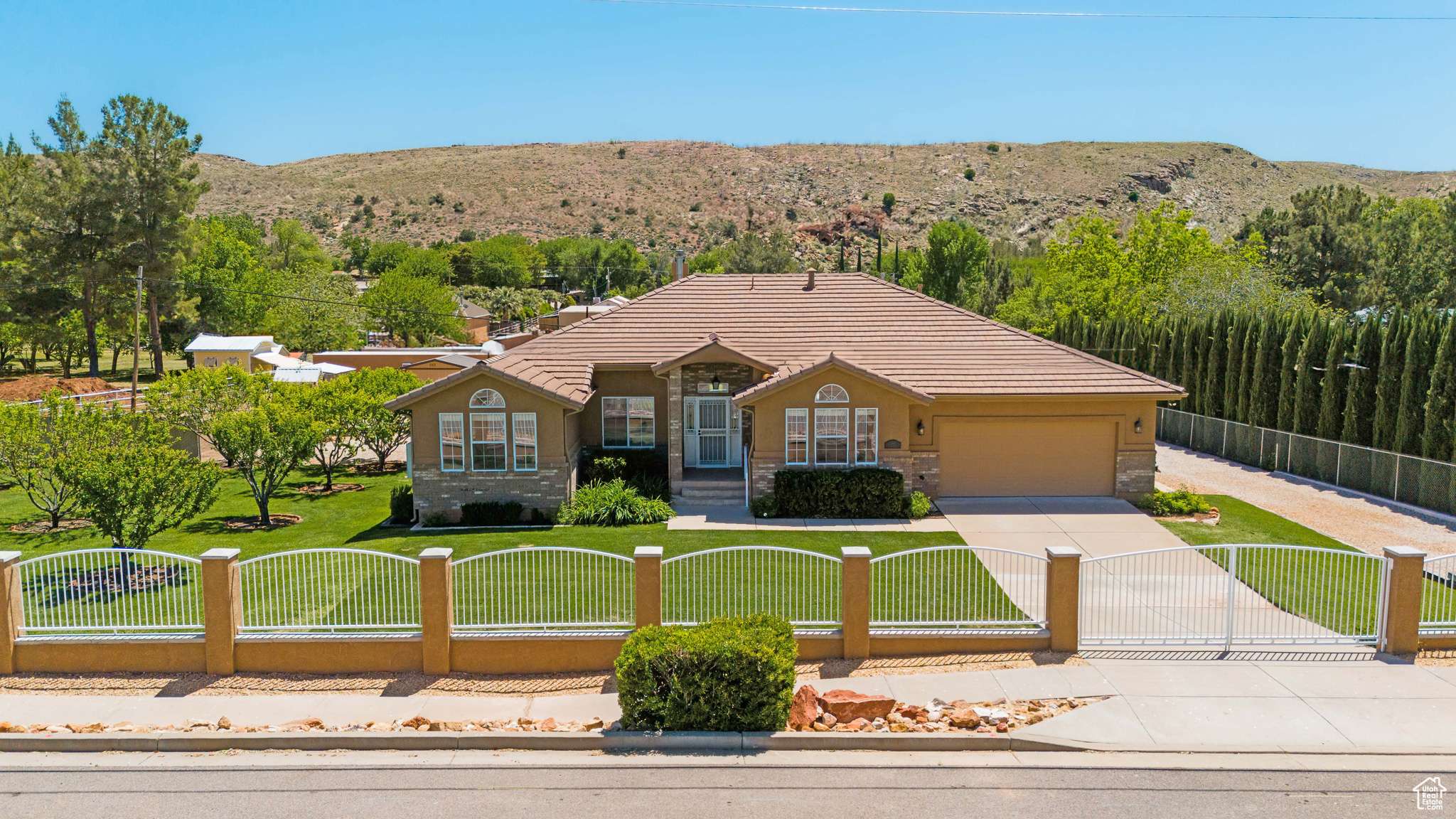 Leeds, UT 84746,105 S MAIN ST