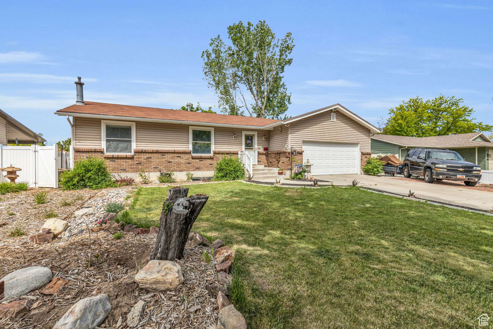 Murray, UT 84123,6008 S ROANOKE CIR