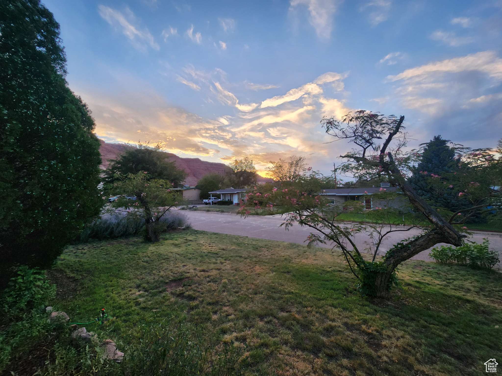 Moab, UT 84532,233 ASPEN AVE