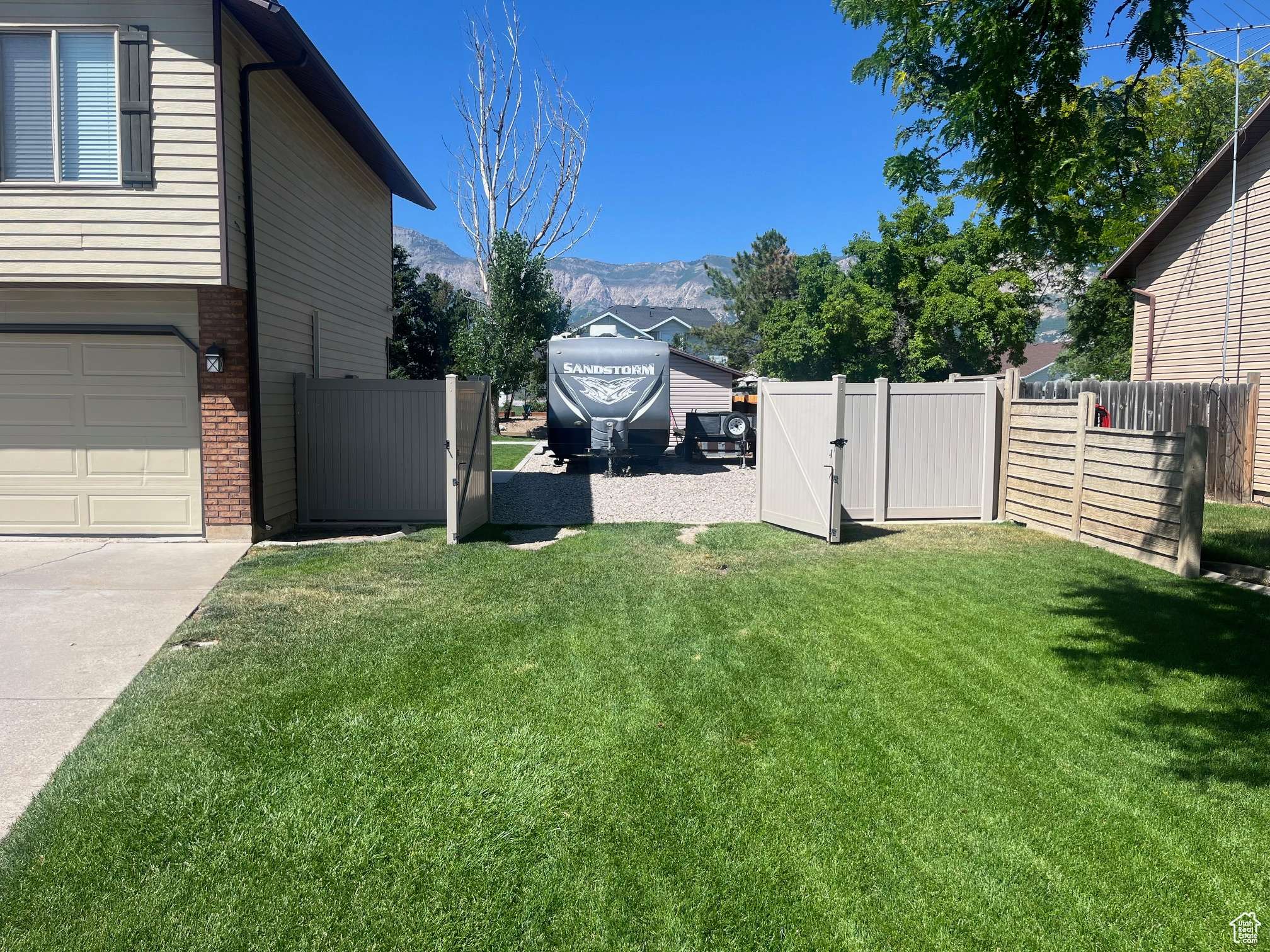 Harrisville, UT 84404,136 W PENNSYLVANIA DR N