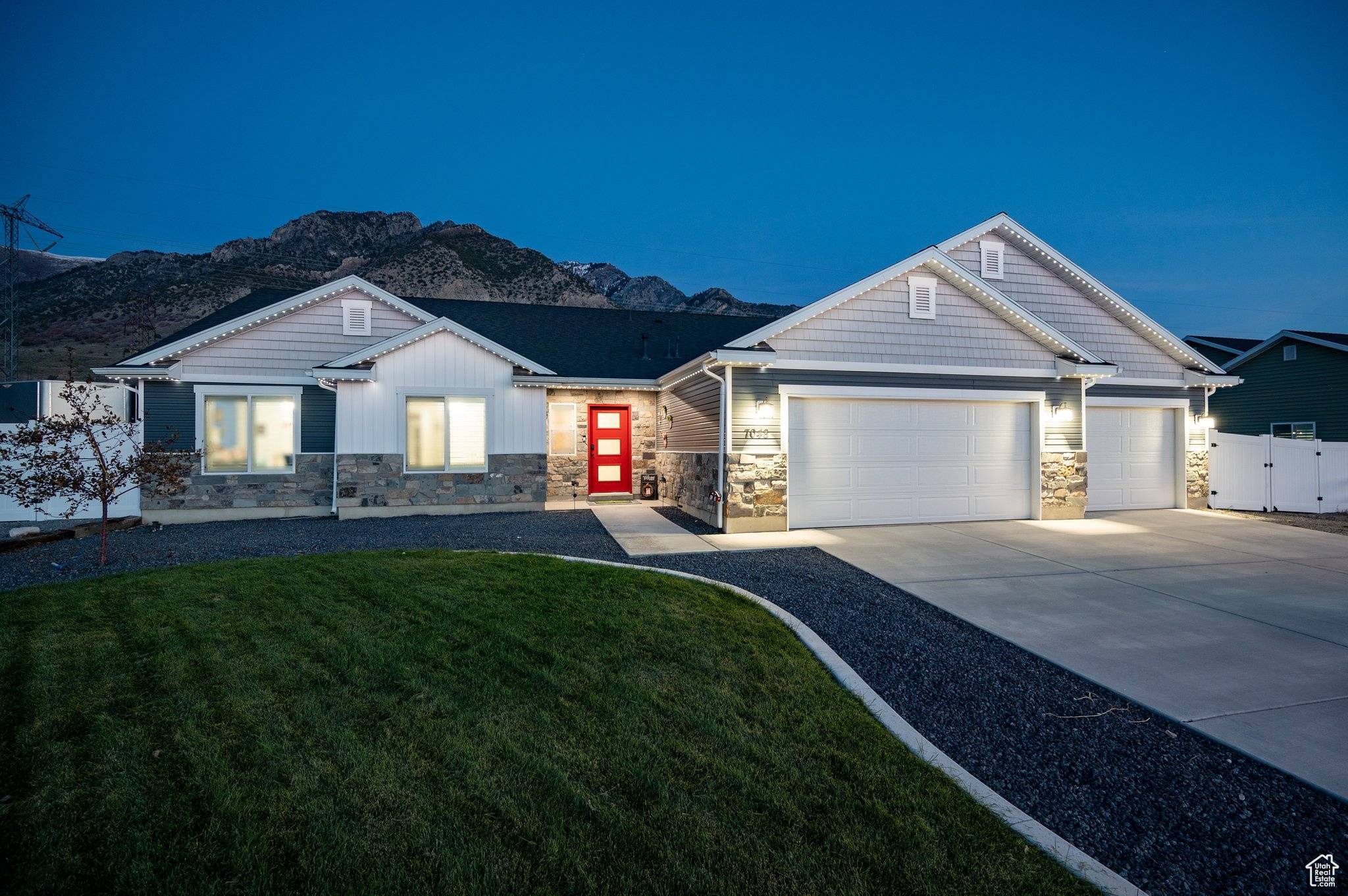 Honeyville, UT 84314,7048 N 2275 W