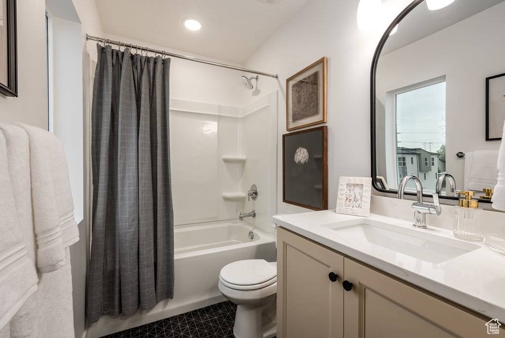 Murray, UT 84123,943 W COALBURN WAY #103