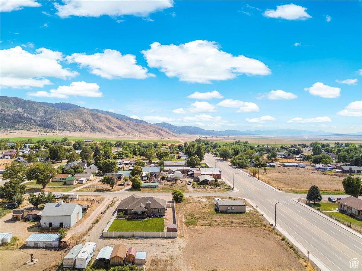 Levan, UT 84639,35 E 100 S