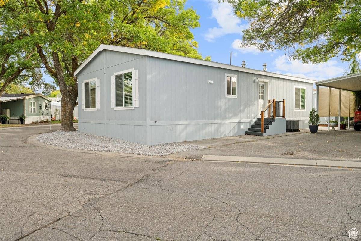 Murray, UT 84107,244 BILTMORE AVE #410