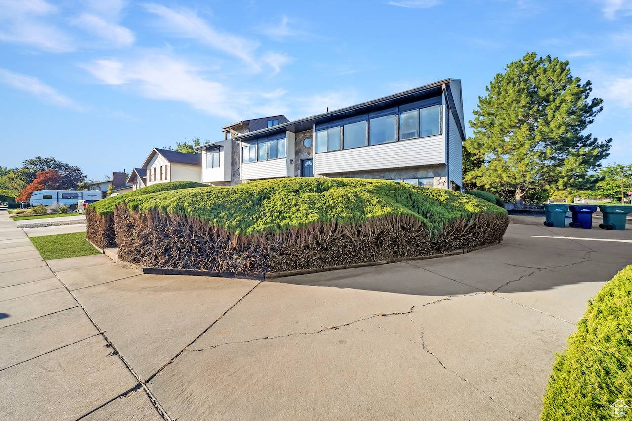 Clearfield, UT 84015,1068 W 75 S