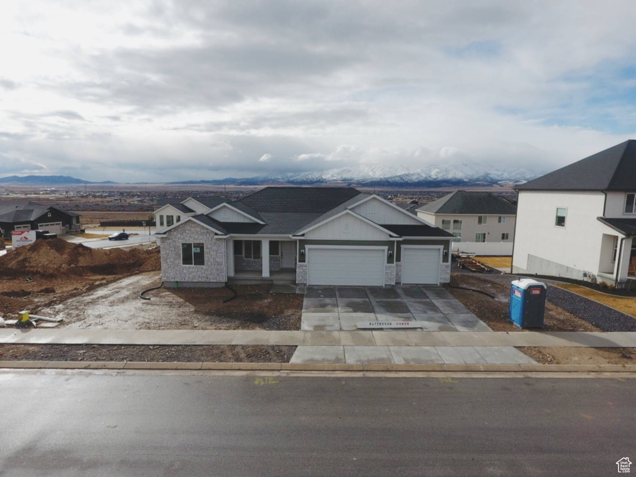 Eagle Mountain, UT 84005,4063 N OPHIR DR #402