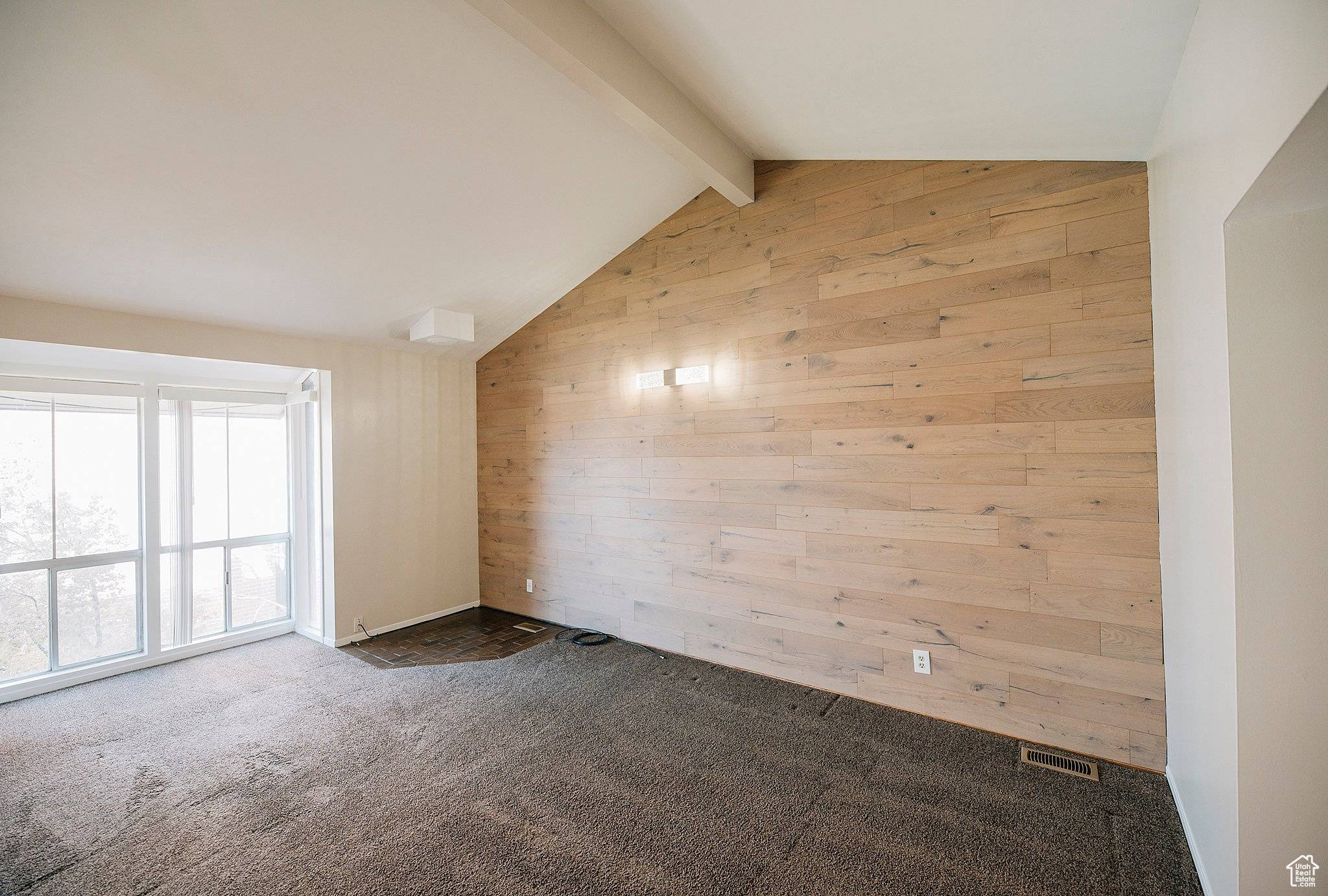 Salt Lake City, UT 84102,251 S 700 E #17