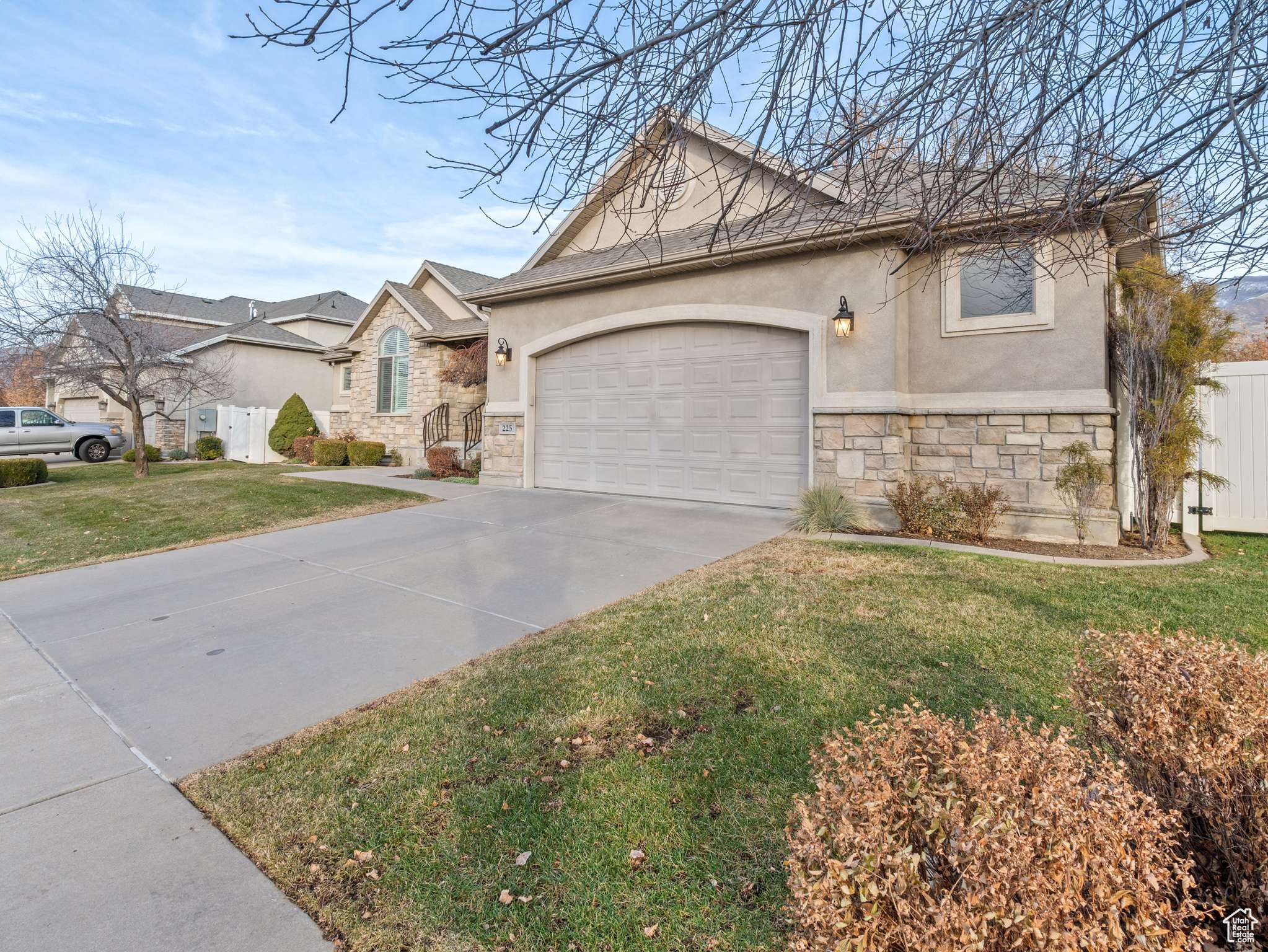 Centerville, UT 84014,225 FLORENTINE LN