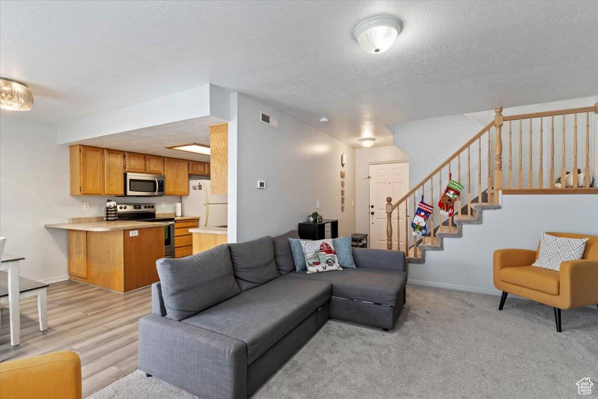 Harrisville, UT 84414,154 SAVANNAH LN