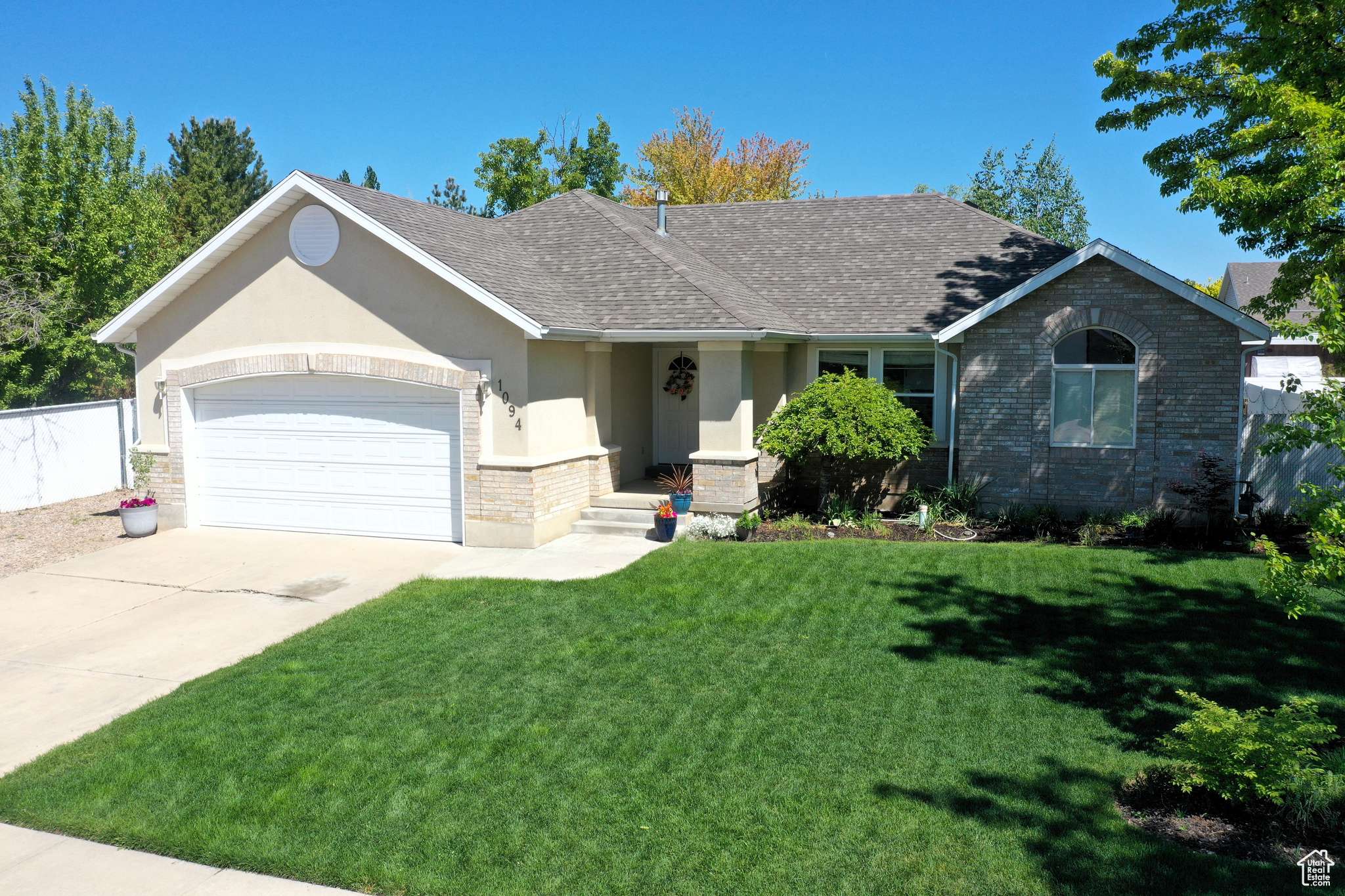 Layton, UT 84041,1094 W 400 S